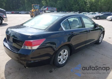 2008 Honda Accord Lxp z USA, uszkodzony, nr VIN 1HGCP26418A101022